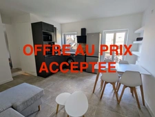 Rue Consolat - T2 -Dernier étage - 30m2 - Parfait Etat     126 000 euro FAI