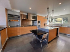 VILLA d'ARCHITECTE - 333 M2 - 4 CHAMBRES  - Piscine, Jacuzzi, Forage, Garage + grand T2 - 13011 - 1 539 000 euro 