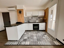 IDEAL LOCATIF ou 1 er ACHAT   - 13015 - RESIDENCE PARC SAINT LOUIS - T3 - 55M2 -  PARFAIT ETAT - BALCON -   86 400 Euro