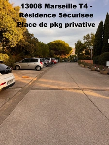 FLORALIA 13008 - T4 - TERRASSES - Cave + Place de Stationnement + Garage (box).   419 400 euro 