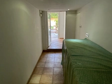 REZ DE JARDIN - 13004 - 118 M2 - T3/4 , grenier, buanderie      349 200 euro