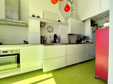13004 - Impasse Croix de Regnier - T5 - 114,50 m2 + BALCON + CAVE (+ Place de Pkg)- EXPOSITION SUD SUR JARDINS   432 000 euro 