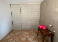 REZ DE JARDIN - 13004 - 118 M2 - T3/4 , grenier, buanderie      349 200 euro