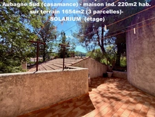 13400  Aubagne (Casamance et Chateau de Creissauds) Maison Individuelle -  4 à 5 chambres - 220m2 hab et 300m2 plancher