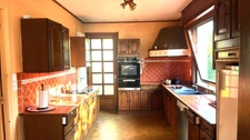 MAISON INDIVIDUELLE 10 pièces,  sous sol et grenier 
