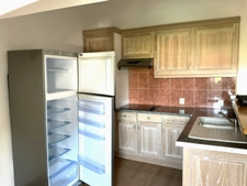 IMMEUBLE un local commercial et 2 T2 de 42 et 60 m2 
