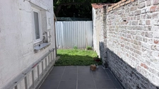 Maison 2 chambres et 1 bureau avec jardin 
