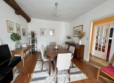 Maison de ville de 115 m2 hab avec jardin clos au cœur de Nangis(77370)