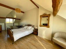 Authentique Briarde de charme rénovée – 170 m² habitables sur 1300 m² de terrain 