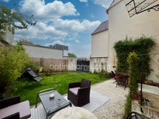 Élégante maison bourgeoise rénovée – Melun centre