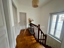 Élégante maison bourgeoise rénovée – Melun centre