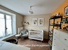 Maison de ville de 115 m2 hab avec jardin clos au cœur de Nangis(77370)