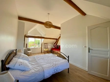 Authentique Briarde de charme rénovée – 170 m² habitables sur 1300 m² de terrain 