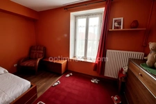 Maison de ville de 115 m2 hab avec jardin clos au cœur de Nangis(77370)