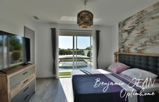 VILLA CONTEMPORAINE D'EXCEPTION AVEC PISCINE CHAUFFÉE ET VUE DÉGAGÉE SUR ESPACE NATUREL