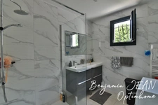 À vendre – Maison de plain-pied entièrement rénovée avec piscine – Sérignan (34)