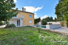 spacieuse maison 190m² avec piscine et garage
