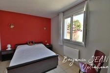 Maison de plain-pied avec piscine, Un petit coin de paradis à Sauvian !