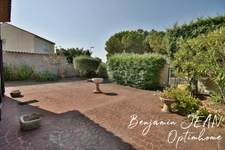 Sauvian – Maison de plain-pied 4 faces sur 715 m² avec garage et beau potentiel