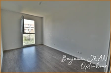 À vendre : Maison 94 m² avec jardin, terrasse et 2 places de parking, proche plages 