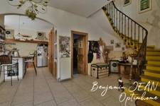 SÉRIGNAN – Au cœur du village, charmante maison de maître de 222 m² exploitée en chambres d'hôtes