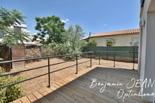 À vendre : Maison 94 m² avec jardin, terrasse et 2 places de parking, proche plages 