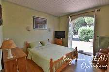 Sauvian – Maison de plain-pied 4 faces sur 715 m² avec garage et beau potentiel