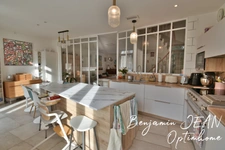 BÉZIERS – QUARTIER DES ARÈNES – MAISON D’EXCEPTION AVEC DOUBLE GARAGE, TERRASSE ET PISCINE