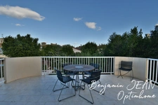 spacieuse maison 190m² avec piscine et garage