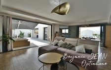 Exclusivité : Maison récente F4/F5 avec piscine et garage 