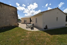 Maison à vendre 4 pièces FLEAC (16) Plain pied