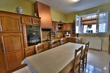 Maison à vendre 6 pièces ANGOULEME (16) maison 3 chambres + Studio et piscine sur terrain de 1150 m2