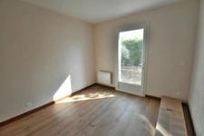 Maison à vendre 4 pièces plain pied (16) LA COURONNE, 4 chambres et terrain