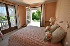 Maison à vendre 4 pièces FLEAC (16), 4 Chambres, sous sol, garage, terrain de 4000 m2