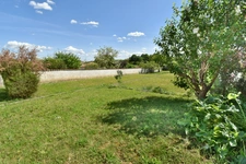 Maison à vendre 6 pièces ANGOULEME (16) maison 3 chambres + Studio et piscine sur terrain de 1150 m2