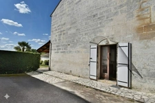 Maison à vendre 6 pièces ANGOULEME (16) maison 3 chambres + Studio et piscine sur terrain de 1150 m2