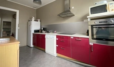 Maison à vendre 7 pièces RUELLE SUR TOUVRE (16) et jardin