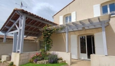 Maison à vendre 5 pièces, terrain d'env 1900 m2, 2 garages ROULLET SAINT ESTEPHE (16)