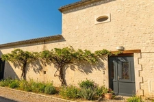 Maison à vendre 5 pièces proche de JARNAC (16) Propriété d'env 162 m2 ave 3 ch et 1 bureau, 
