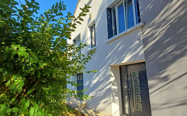 ANGOULEME Maison à vendre 6 pièces  ()