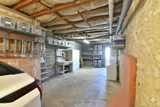 Maison de ville à vendre 6 pièces  (167 m2) 4 chambres, 2 s d'eau, 2 WC. 1 Garage et un jardin