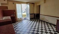 Maison à vendre 3 pièces  (16 ST MICHEL) avec 1 étage et 1 garage. Avec 2 chambres
