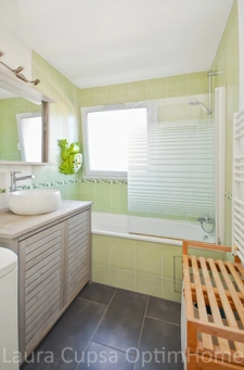 SCEAUX - 8 MIN RER SCEAUX - 3P - 57,13 M² - BALCON - 1ER ETAGE - CAVE - PARKING LIBRE DANS RESIDENCE FERMEE