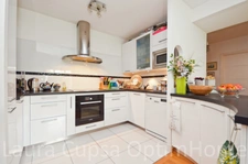 ISSY LES MOULINEAUX - 9 MIN GARE DE CLAMART - 15 MIN L12 - 4 PIECES - 84,53 M² - TERRASSE ET JARDINET - CAVE - PARKING EN SUS
