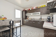 15 MIN RER B BOURG LA REINE - L'HAY LES ROSES - 4 PIECES - 81,13 M² - CAVE ET PLACE DE PARKING 
