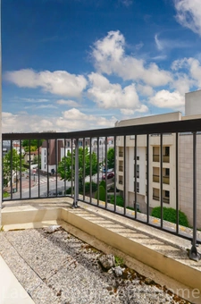 BOURG-LA-REINE -  5 MIN RER - 4/5 P -  94,08 M² - DERNIER ETAGE - ASCENSEUR - CAVE - DOUBLE BOX