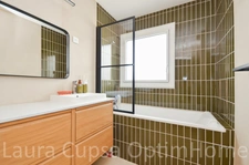 SCEAUX - 8 MIN RER SCEAUX - 7P - 120, 95 M² - 2 BALCONS - 4E ET DERNIER ETAGE - 2 CAVES - BOX ET PARKING LIBRE DANS RESIDENCE FERMEE