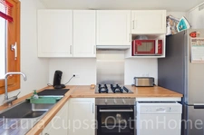 SCEAUX - 8 MIN RER SCEAUX - 3P - 57,13 M² - BALCON - 1ER ETAGE - CAVE - PARKING LIBRE DANS RESIDENCE FERMEE