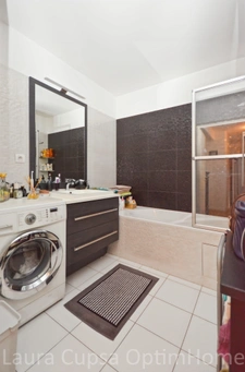 ISSY LES MOULINEAUX - 9 MIN GARE DE CLAMART - 15 MIN L12 - 4 PIECES - 84,53 M² - TERRASSE ET JARDINET - CAVE - PARKING EN SUS