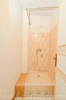 12 MIN RER BOURG LA REINE - 5 PIECES - 98,81 M² - CAVE, PLACE DE PARKING ET BOX